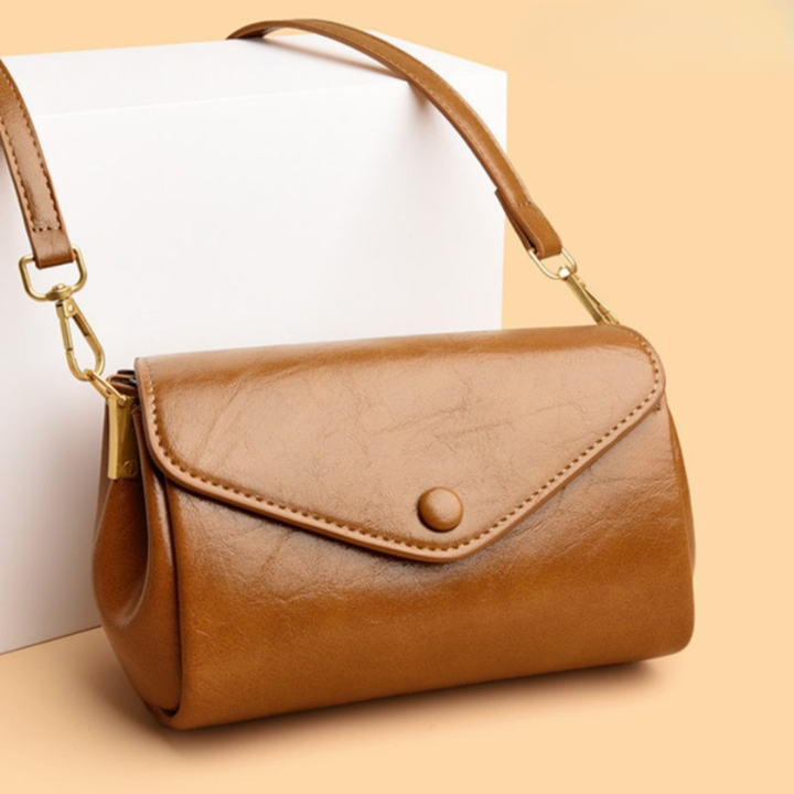 Melissa | Classic Crossbody Bag